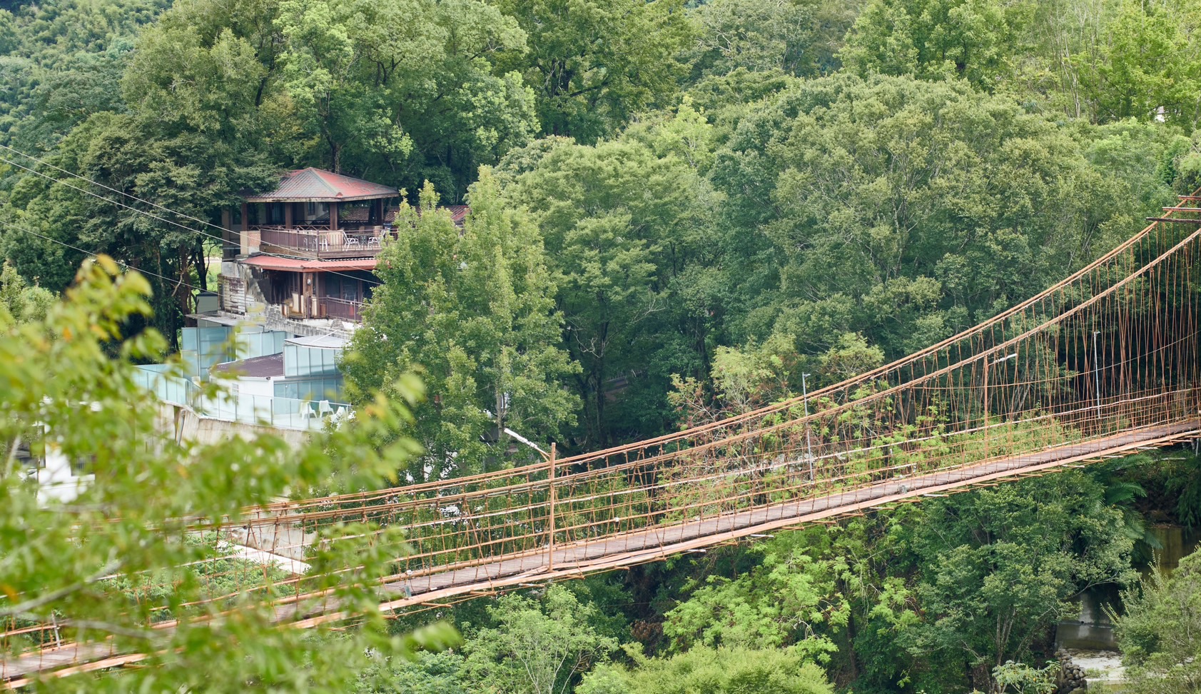 (虎山溫泉會館)